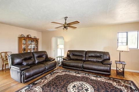 3596 E Collier Rd, Acampo, CA 95220 photo 3