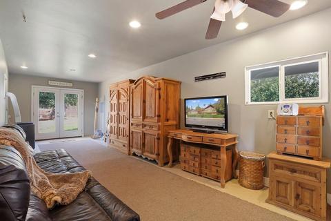 1601 Irwin Ave, Escalon, CA 95320 photo 37