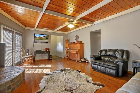 1601 Irwin Ave, Escalon, CA 95320 photo 9
