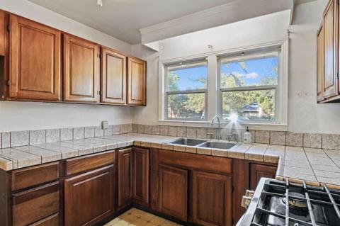 2254 Rainbow Ave, Sacramento, CA 95821 photo 10