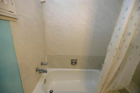 690 Penn Ave, Turlock, CA 95382 photo 28