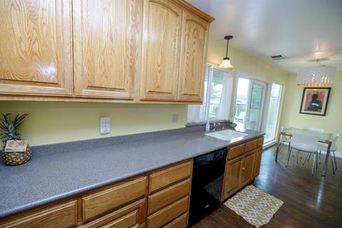 690 Penn Ave, Turlock, CA 95382 photo 16