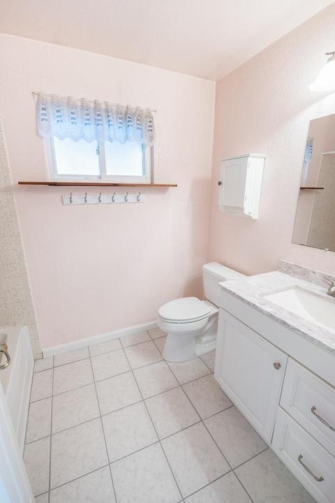 881 Buchanon Ln, Manteca, CA 95336 photo 16