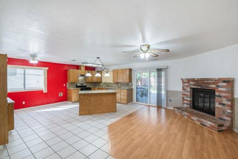 881 Buchanon Ln, Manteca, CA 95336 photo 7