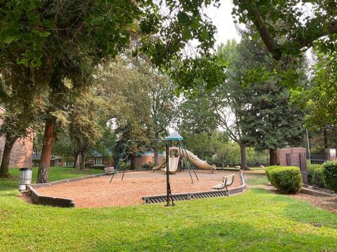 4038 Oak Villa Cir, Carmichael, CA 95608 photo 28