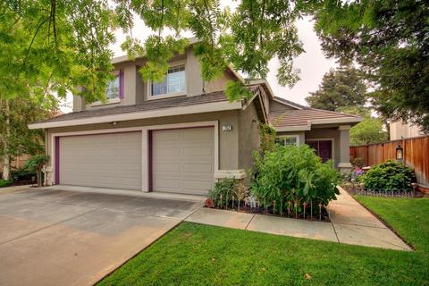 752 Longfellow St, Tracy, CA 95376 photo 1