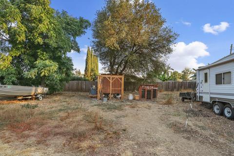 623 1st St, Galt, CA 95632 photo 35