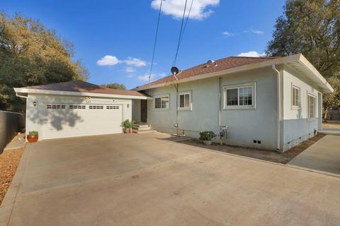 623 1st St, Galt, CA 95632 photo 2