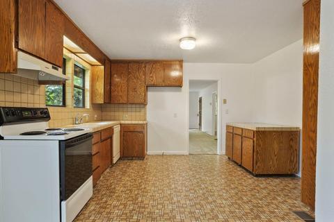 236 S Lee Ave, Lodi, CA 95240 photo 32