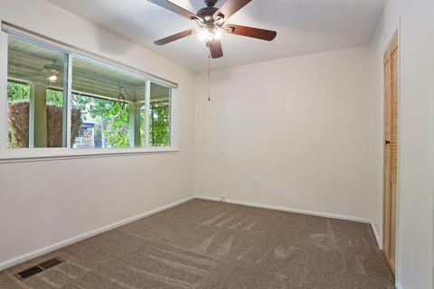 236 S Lee Ave, Lodi, CA 95240 photo 14