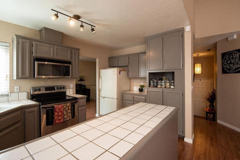 2904 Walnut Ter, Modesto, CA 95355 photo 8