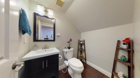 1061 Trinita Ter, Davis, CA 95618 photo 11