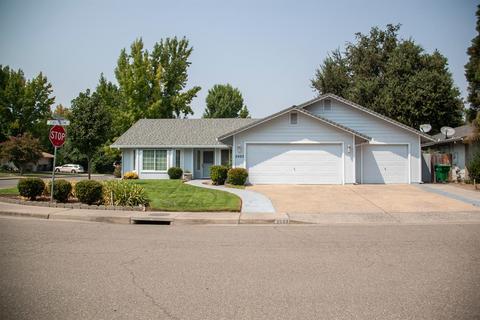 2993 Cobblestone Loop, Anderson, CA 96007 photo 1