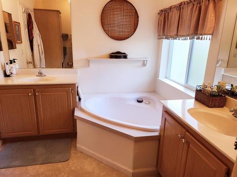 75 Broken Cir, Davis, CA 95618 photo 23