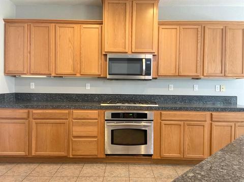 1133 Gaugin Way, Patterson, CA 95363 photo 4