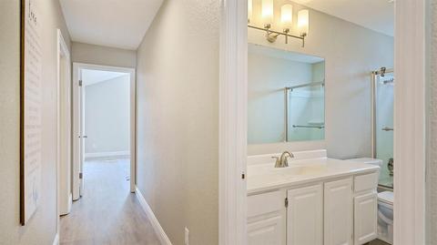 2304 Quail Meadow Dr, Modesto, CA 95355 photo 27