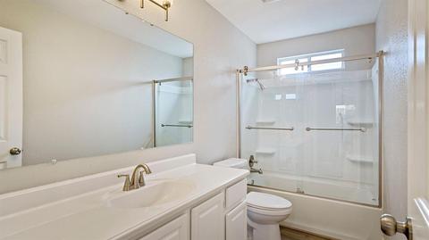 2304 Quail Meadow Dr, Modesto, CA 95355 photo 26