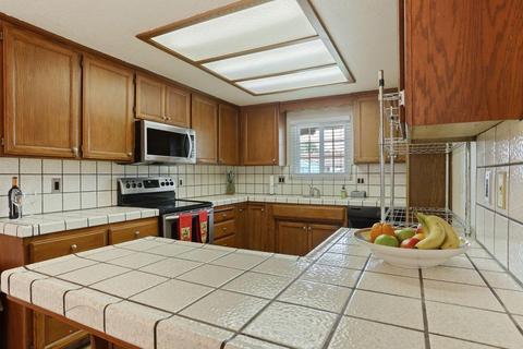400 Roxanne Dr, Patterson, CA 95363 photo 11