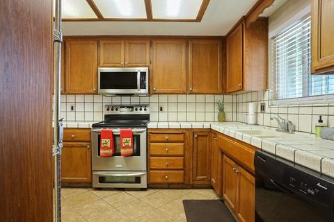 400 Roxanne Dr, Patterson, CA 95363 photo 7