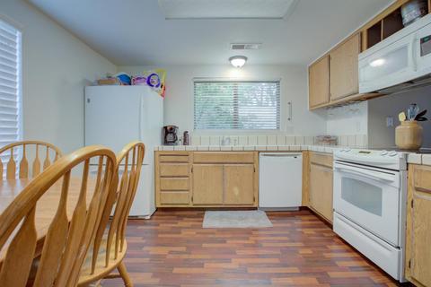 3102 Andre Ln, Turlock, CA 95382 photo 10