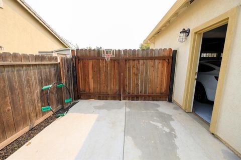 531 Bob Way, Ripon, CA 95366 photo 47