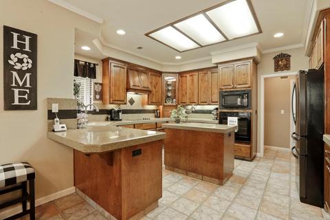 1121 Geneva Ln, Lodi, CA 95242 photo 14