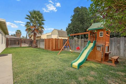 2740 Yale, Turlock, CA 95382 photo 36
