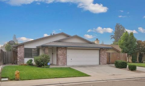 1806 Burgundy, Lodi, CA 95242 photo 3