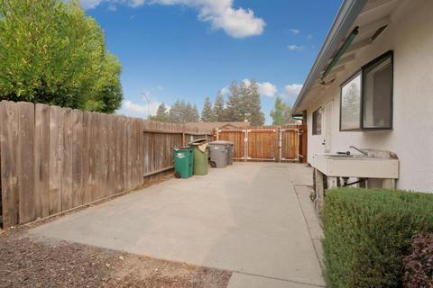 1806 Burgundy, Lodi, CA 95242 photo 27