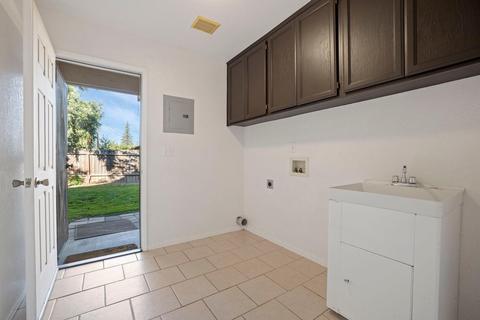 627 N Pleasant Ave, Lodi, CA 95240 photo 19