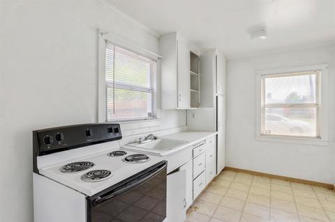 531 S Walnut Ave, Ripon, CA 95366 photo 17