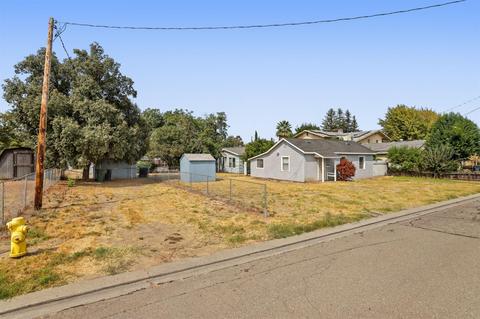 531 S Walnut Ave, Ripon, CA 95366 photo 10