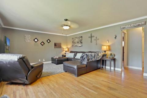 512 N Ham Ln, Lodi, CA 95242 photo 4