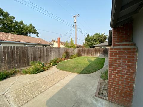 2133 W Pine St, Lodi, CA 95242 photo 24