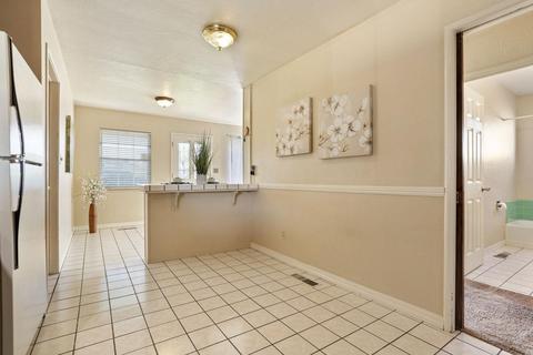 1907 Colette St, Lodi, CA 95242 photo 15