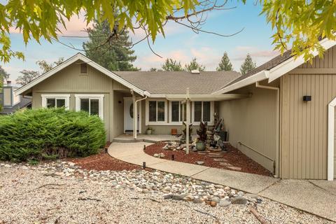 13005 Thistle Loop, Penn Valley, CA 95946 photo 2