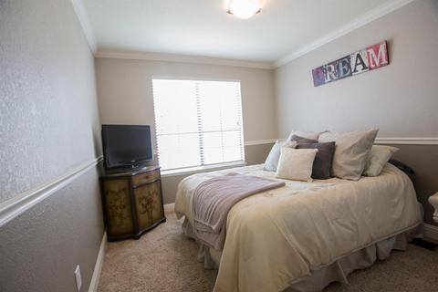 2016 Zaiger Way, Modesto, CA 95350 photo 28