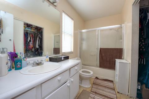 637 Waddell Way, Modesto, CA 95357 photo 14