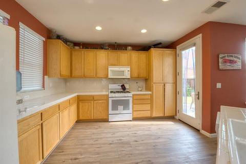 9458 Vintner Cir, Patterson, CA 95363 photo 35