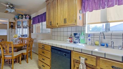 620 Maxwell Ln, Lathrop, CA 95330 photo 18