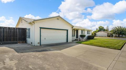 620 Maxwell Ln, Lathrop, CA 95330 photo 2