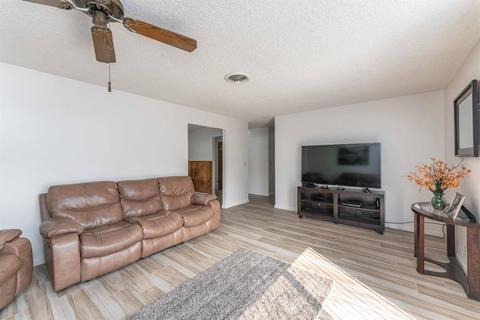 4275 Olivehurst Ave, Olivehurst, CA 95961 photo 11