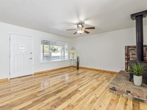 6690 Lindberg Ave, Placerville, CA 95667 photo 4