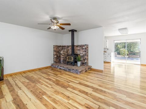6690 Lindberg Ave, Placerville, CA 95667 photo 5