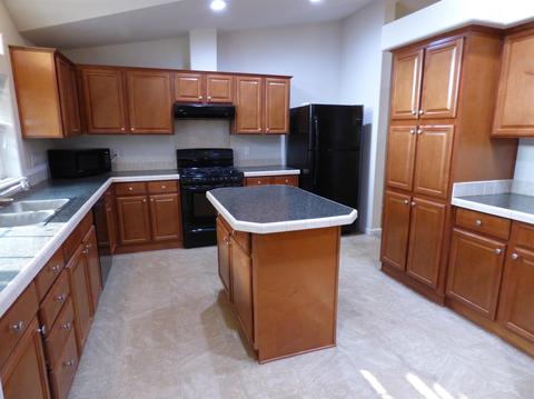 4324 Spartans Ln, Modesto, CA 95355 photo 5