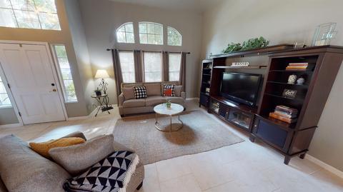 2033 Waterfall Ct, Modesto, CA 95355 photo 4