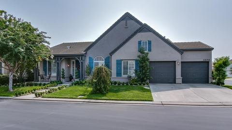 3200 Jonathan Ln, Modesto, CA 95355 photo 1