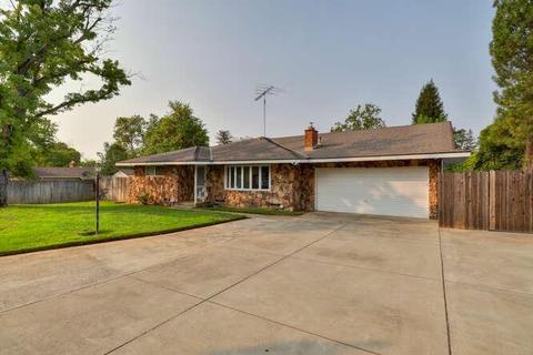 2631 Foothill Dr, Carmichael, CA 95608 photo 3