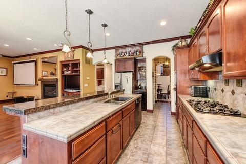 2812 Rockwell Dr, Davis, CA 95618 photo 17