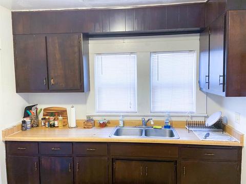 436 W 26th St, Merced, CA 95340 photo 8